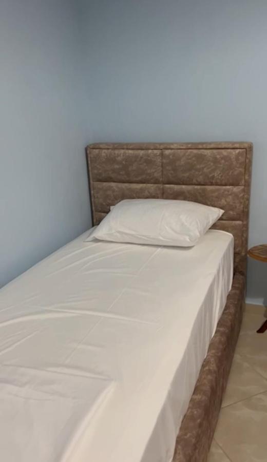 Guest House Andersoni Dhoma Plazhi Andersoni Shen Ded Gjoni المظهر الخارجي الصورة