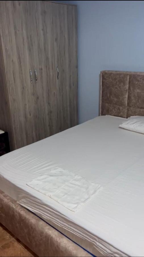 Guest House Andersoni Dhoma Plazhi Andersoni Shen Ded Gjoni المظهر الخارجي الصورة