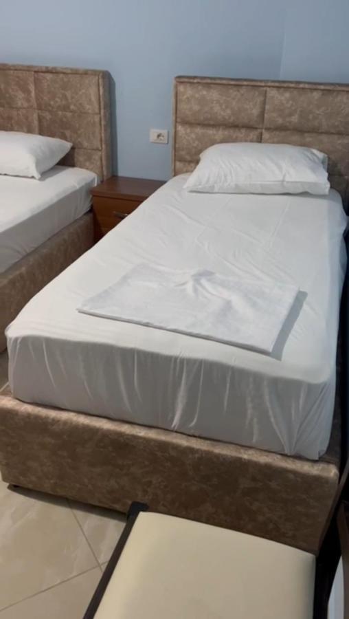 Guest House Andersoni Dhoma Plazhi Andersoni Shen Ded Gjoni المظهر الخارجي الصورة